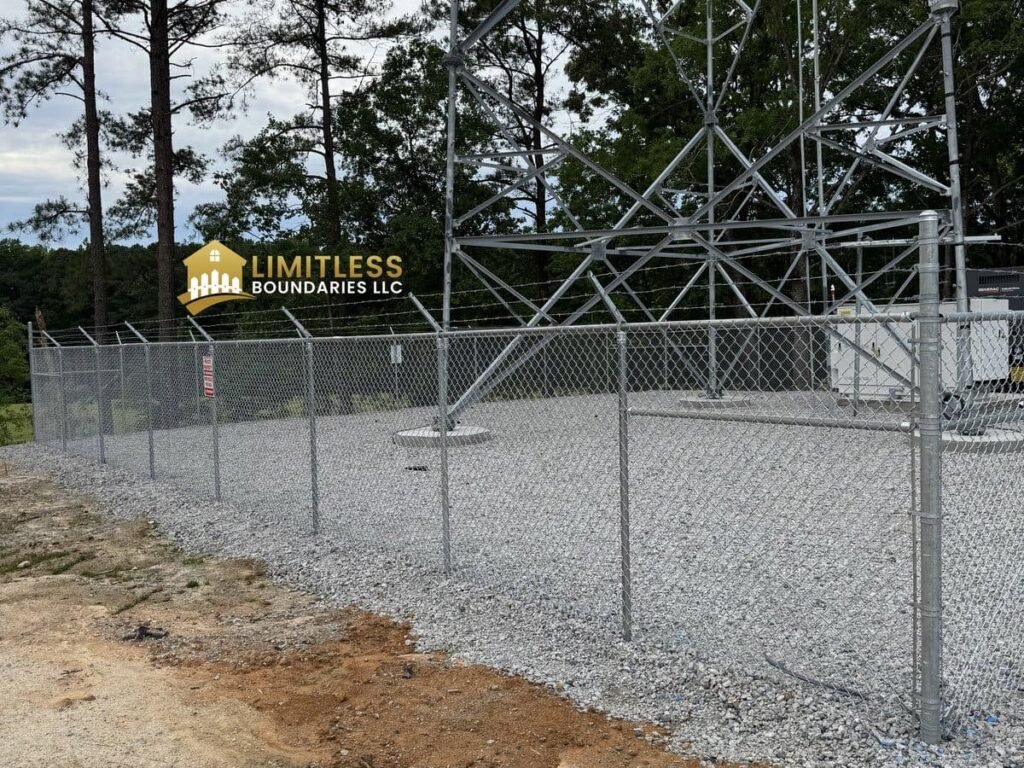 Commercial chain link fence installation for secured property