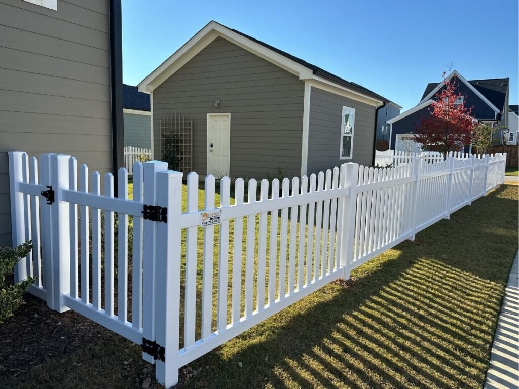 scallop-style-vinyl-fence-installed-in-raleigh