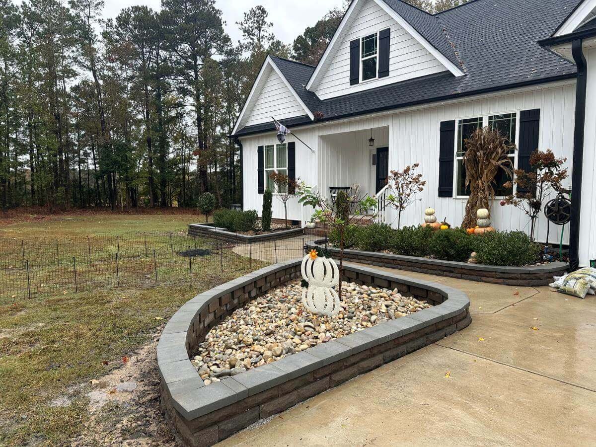 stone flower bed edging in Wendell nc