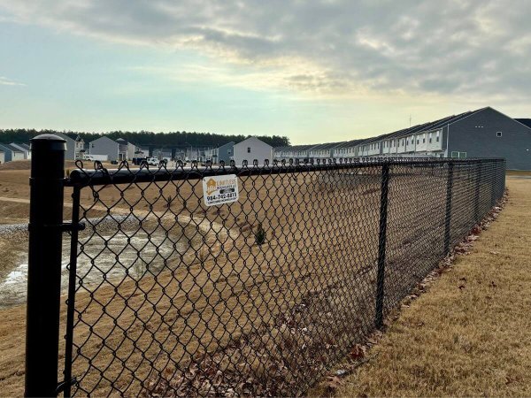 commercial-black-chainlink-fence-insalled-in-raleigh