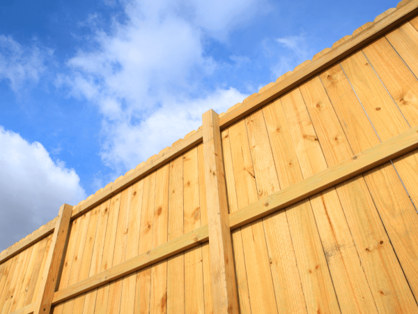 Full privacy wood fence 1